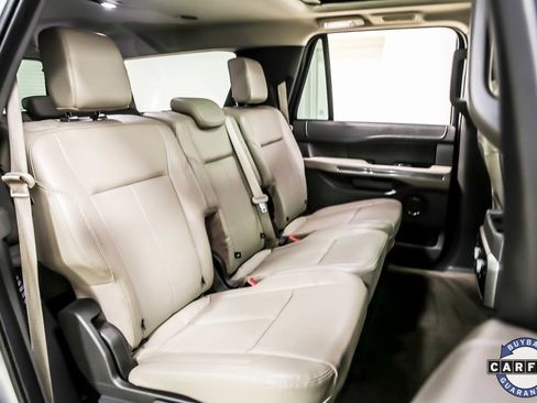 Used 2021 Ford Expedition Max XLT image 33