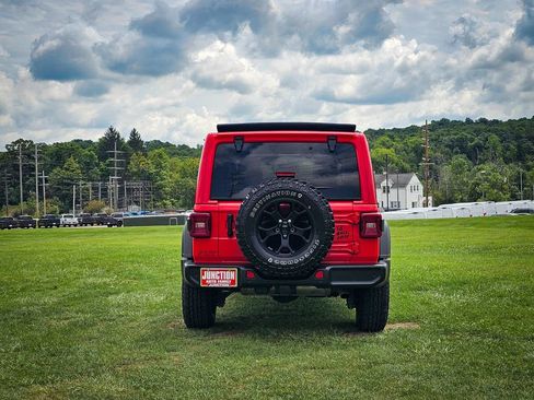 Used 2021 Jeep Wrangler Unlimited Sport AWD/4WD image 4
