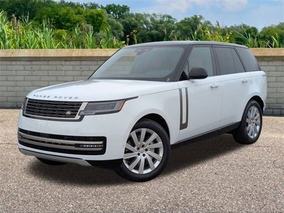 New 2025 Land Rover Range Rover SE
