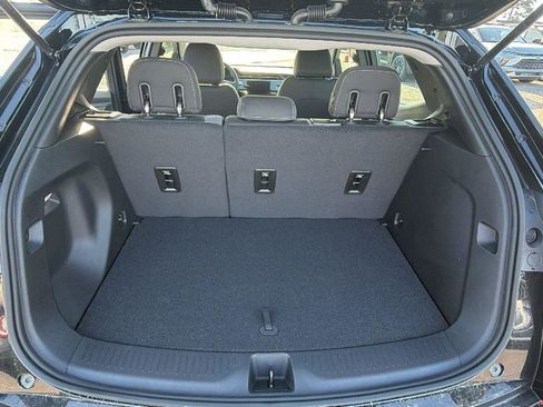 New 2027 Chevrolet Bolt LT w/ Comfort Package image 10