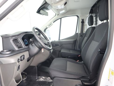 Used 2023 Ford Transit 250 Low Roof AWD w/ Exterior Upgrade Package image 17