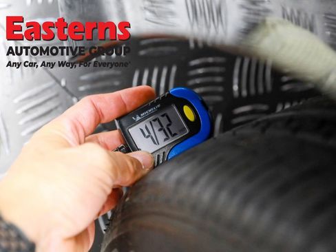 Used 2024 Nissan Leaf S image 26