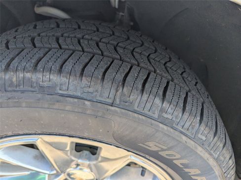 Used 2024 Chevrolet Tahoe Premier image 10