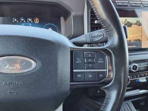 Used 2023 Ford F250 Platinum AWD/4WD image 36