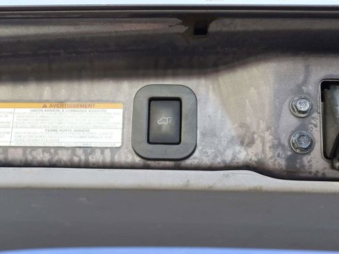 Used 2019 Toyota Sienna XLE image 33