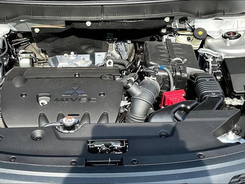 New 2026 Mitsubishi Outlander Sport LE AWD/4WD image 12