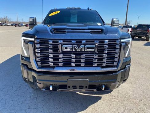 Used 2024 GMC Sierra 2500 Denali Ultimate w/ Max Trailering Package image 9