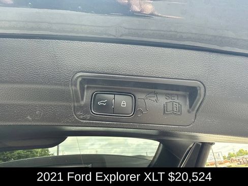 Used 2021 Ford Explorer XLT w/ Equipment Group 202A RWD image 18
