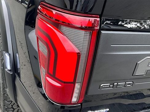 Used 2024 Ford F150 Raptor image 33