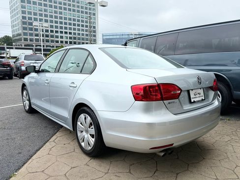 Used 2014 Volkswagen Jetta SE FWD image 5