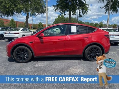 Used 2023 Tesla Model Y Long Range AWD/4WD image 2