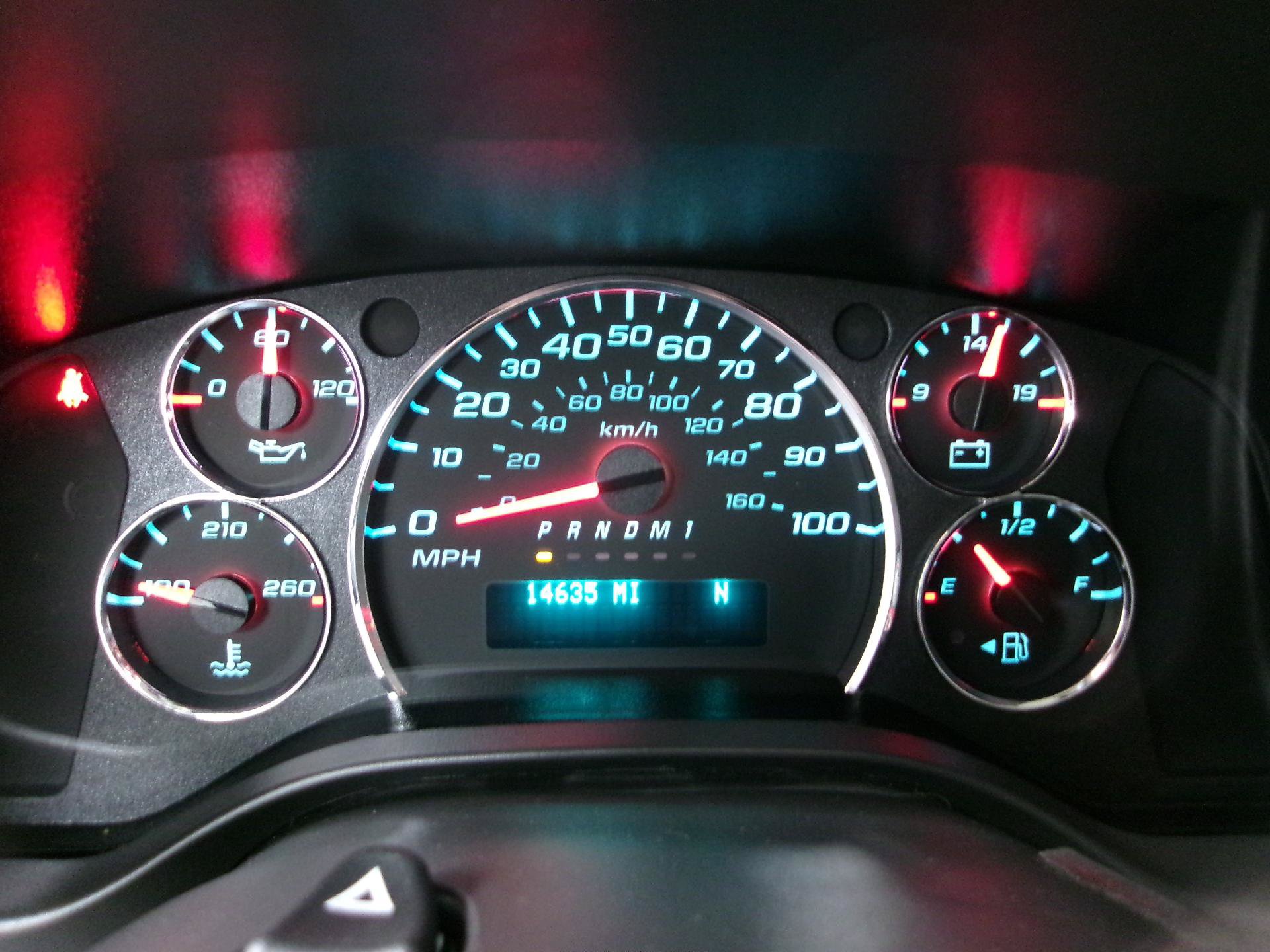 Used 2025 Chevrolet Express 3500 LT w/ LT Preferred Equipment Group RWD image 6