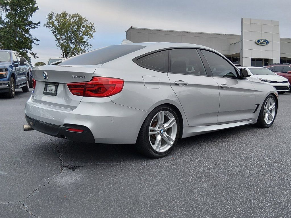 Used 2017 BMW 340i Gran Turismo xDrive AWD/4WD image 4