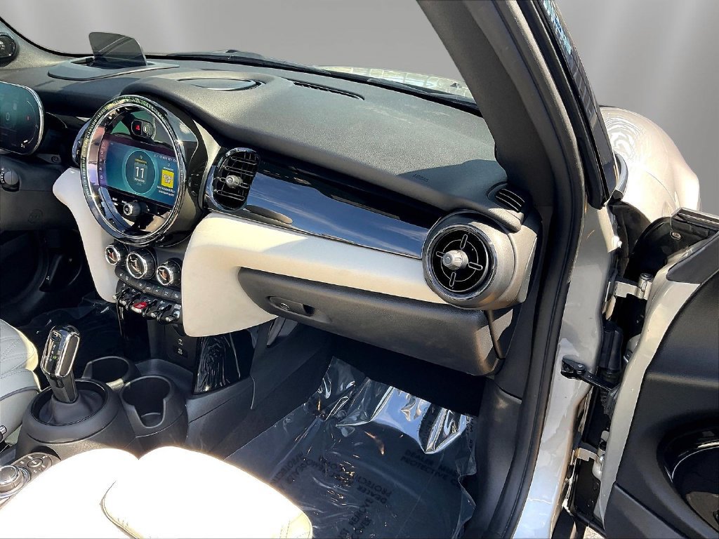 Used 2024 MINI Cooper S FWD image 25