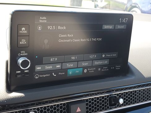 Used 2024 Honda Civic Touring image 23