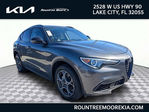 Used 2021 Alfa Romeo Stelvio Sprint w/ Nero Edizione image 1