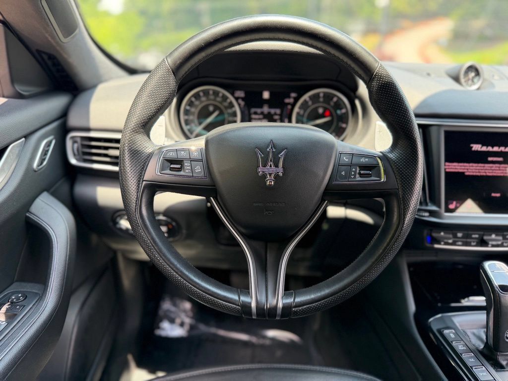 Used 2023 Maserati Levante Modena AWD/4WD image 44