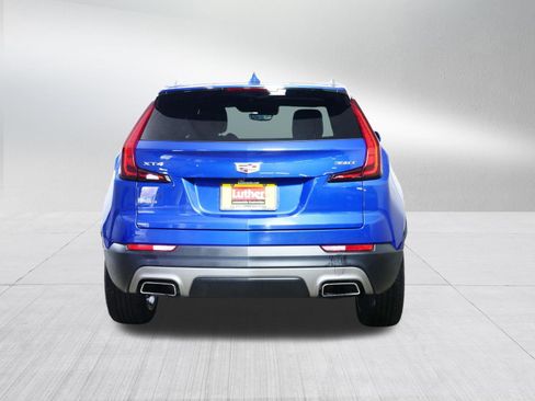 Used 2021 Cadillac XT4 Premium Luxury AWD/4WD image 6