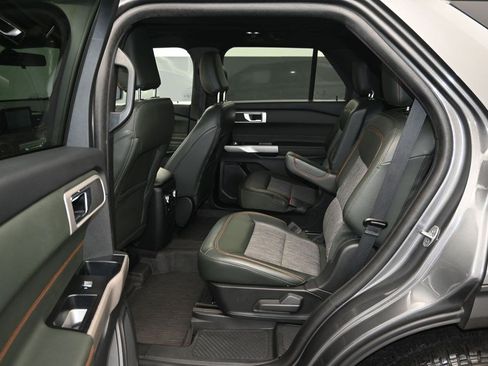 Used 2022 Ford Explorer Timberline AWD/4WD image 12
