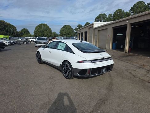 New 2025 Hyundai Ioniq 6 Limited image 15