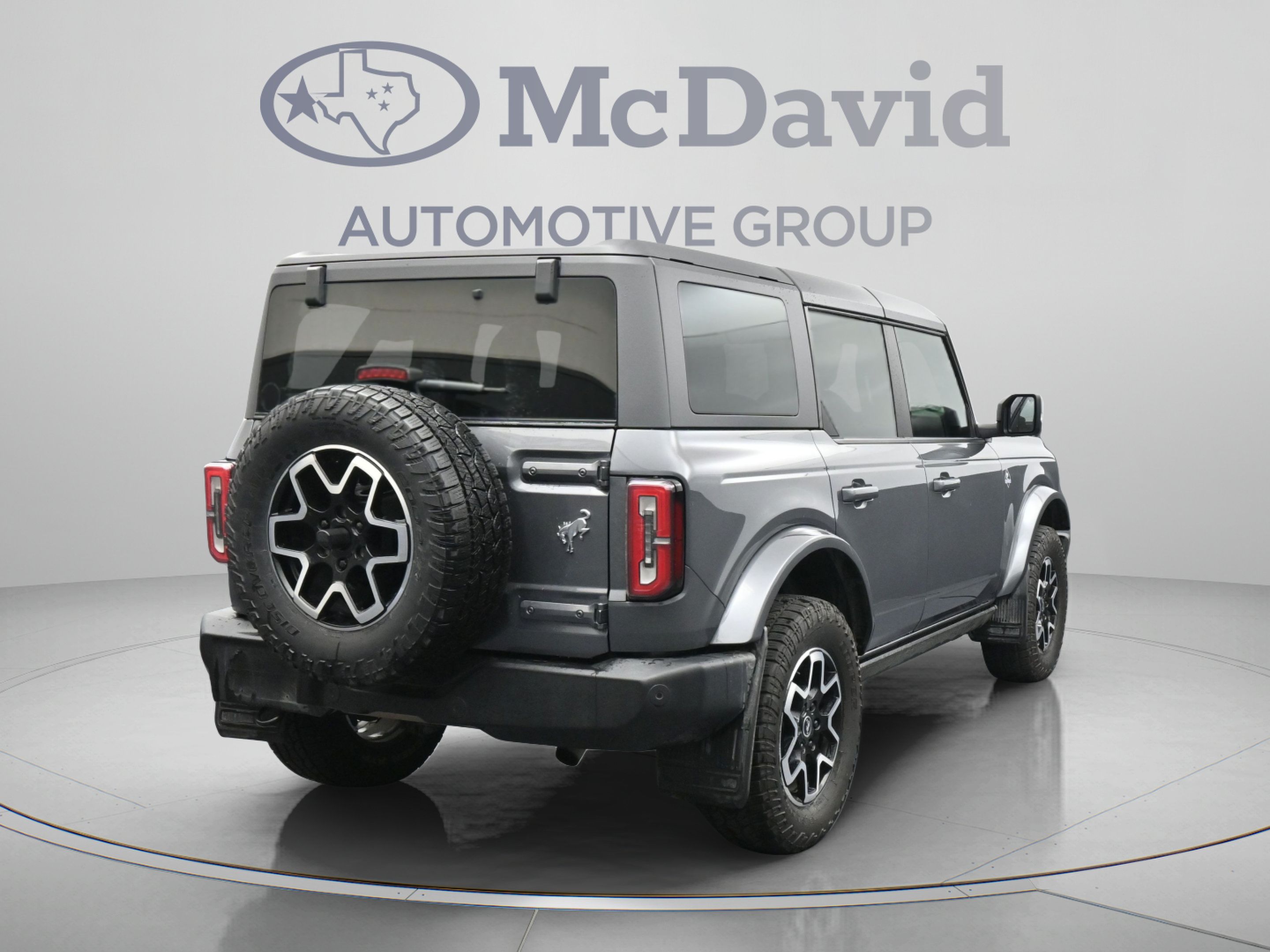 Used 2023 Ford Bronco Outer Banks AWD/4WD image 8