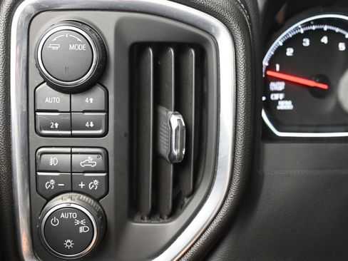 Used 2020 Chevrolet Silverado 1500 RST w/ True North Edition AWD/4WD image 15