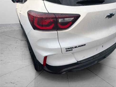 New 2026 Chevrolet TrailBlazer RS image 8