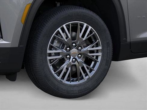 New 2026 Chevrolet Traverse LT FWD image 9