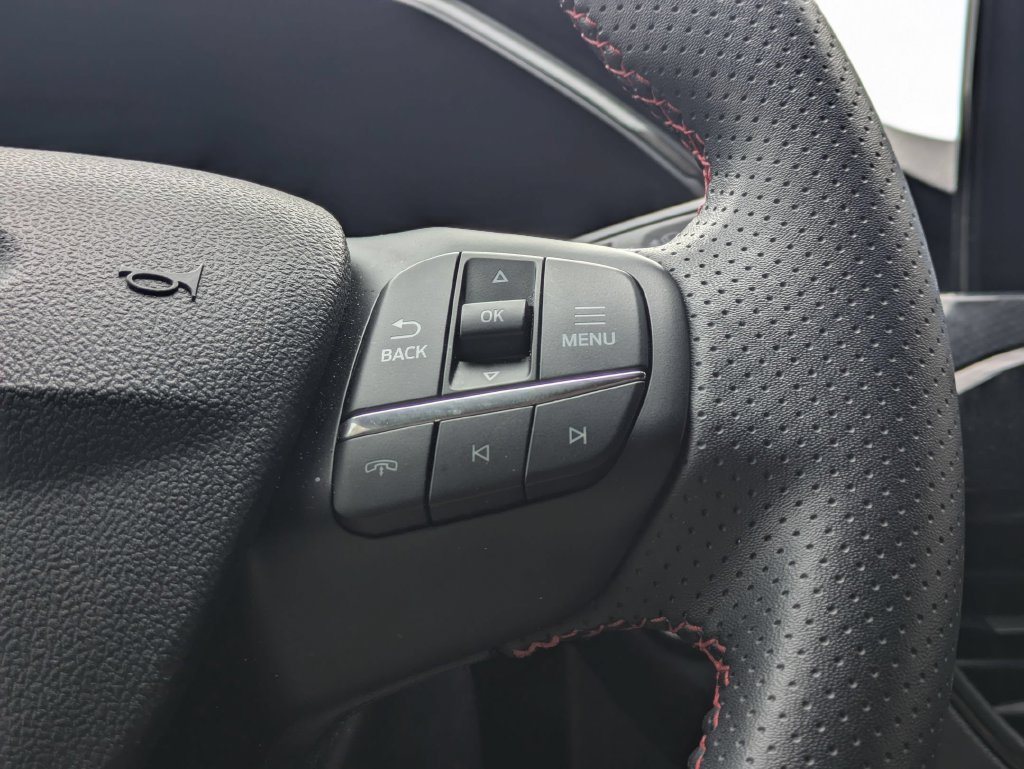 Used 2025 Ford Escape ST-Line AWD/4WD image 23