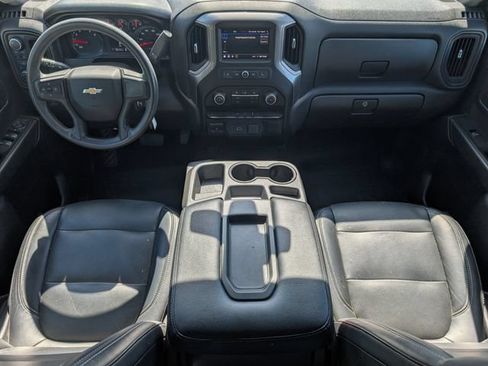 Used 2020 Chevrolet Silverado 1500 Custom w/ Custom Max Trailering Package AWD/4WD image 24