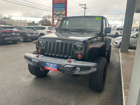Used 2010 Jeep Wrangler Sahara w/ Trailer Tow Group image 17