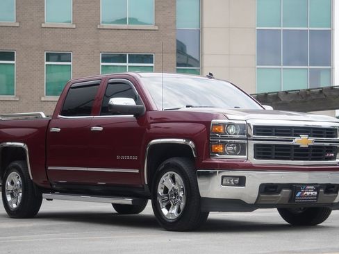 Used 2014 Chevrolet Silverado 1500 LTZ Z71 w/ LTZ Plus Package AWD/4WD image 22