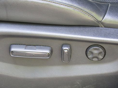 Used 2017 Honda CR-V EX-L image 13