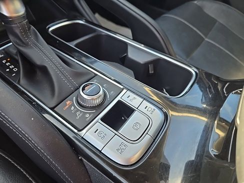 Used 2020 Kia Telluride SX image 14