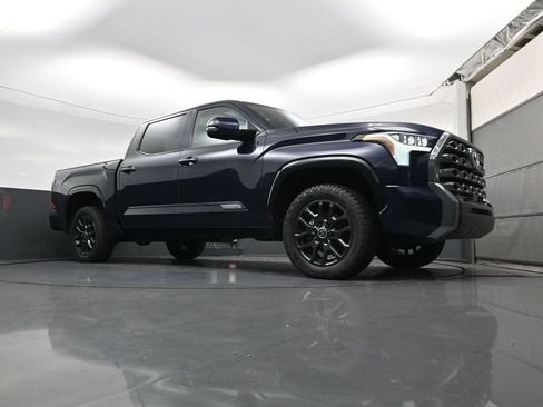 Used 2024 Toyota Tundra Platinum AWD/4WD image 22