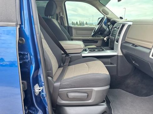 Used 2011 RAM 2500 SLT w/ Luxury Group AWD/4WD image 23
