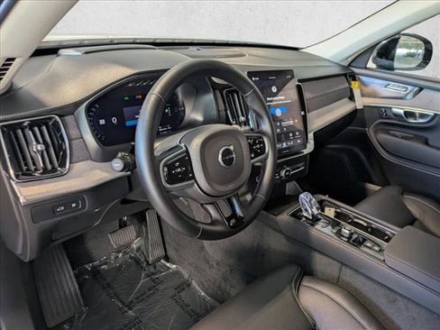 New 2026 Volvo XC90 T8 Ultra w/ Protection Package image 3