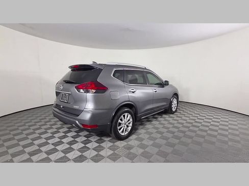 Used 2020 Nissan Rogue S w/ Special Edition Package FWD image 39