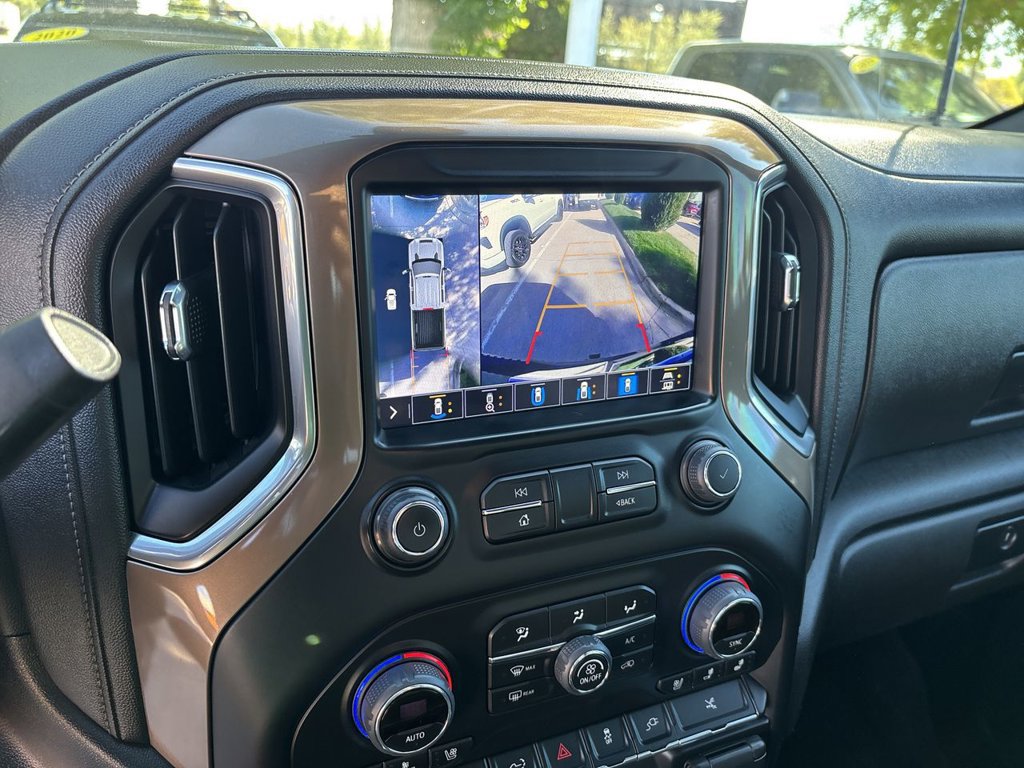 Used 2023 Chevrolet Silverado 3500 High Country AWD/4WD image 18