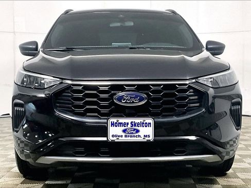 Used 2024 Ford Escape ST-Line image 3