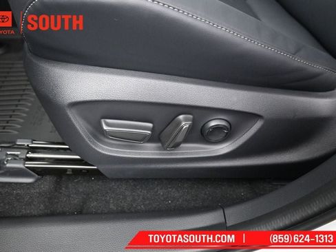 New 2026 Toyota Crown Platinum AWD/4WD image 27