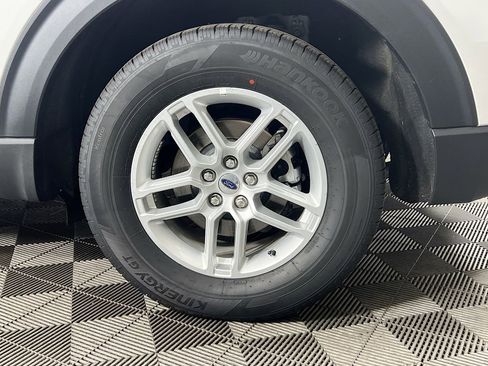 Used 2026 Ford Explorer Active image 36