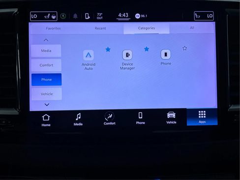Used 2022 Chrysler Pacifica Touring-L FWD image 43