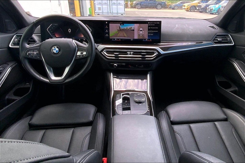 Used 2023 BMW 330i Sedan w/ Parking Assistance Package RWD image 14