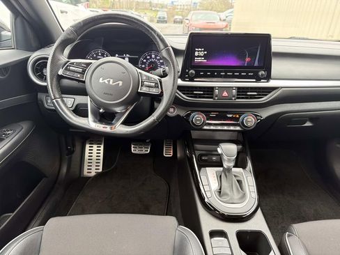 Used 2023 Kia Forte GT-Line w/ GT-Line Technology Package image 17