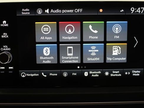 Used 2025 Honda Pilot Touring image 20