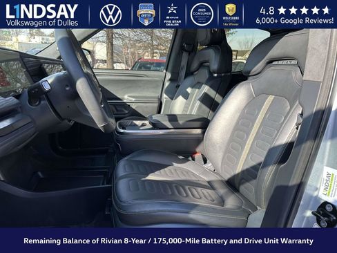 Used 2022 Rivian R1T Adventure image 11