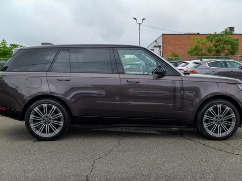 Used 2023 Land Rover Range Rover Long Wheelbase Autobiography AWD/4WD image 8