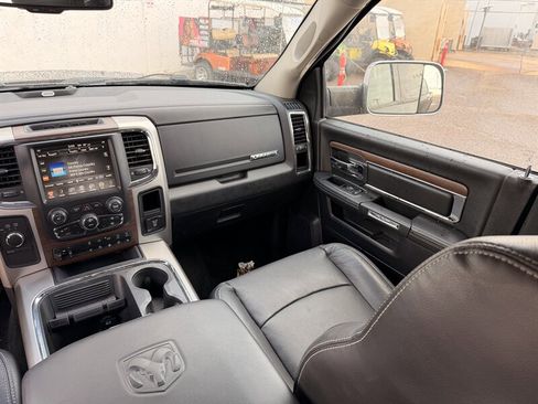 Used 2016 RAM 2500 Laramie image 19