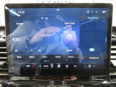 Used 2024 Ford Transit 350 XLT image 20